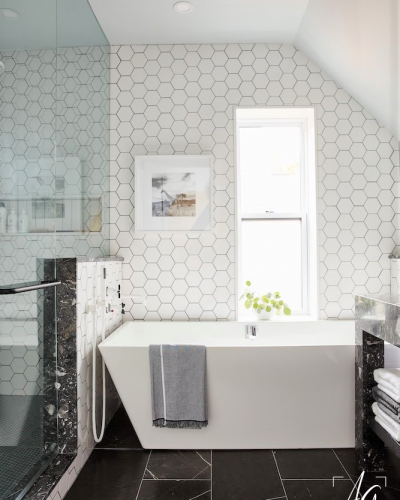 HGTV Canada - Sarah Richardson Design - Sarah Off the Grid - Season 2