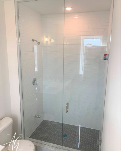 Fixed Panel with Door