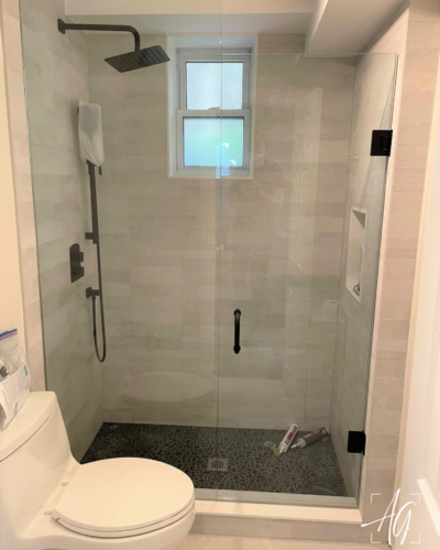 Fixed Panel with Door